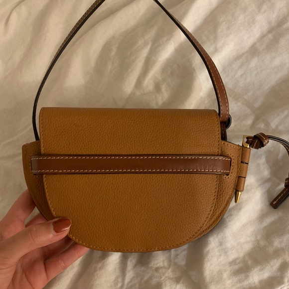 Loewe grained calfskin mini gate bag - Picture 2 of 4